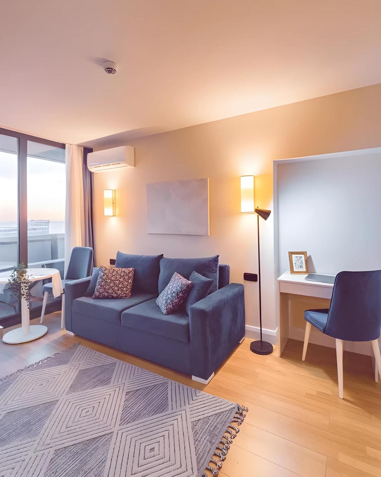 Luxury Orbi City Sea View Aparthotel Батумі Екстер'єр фото