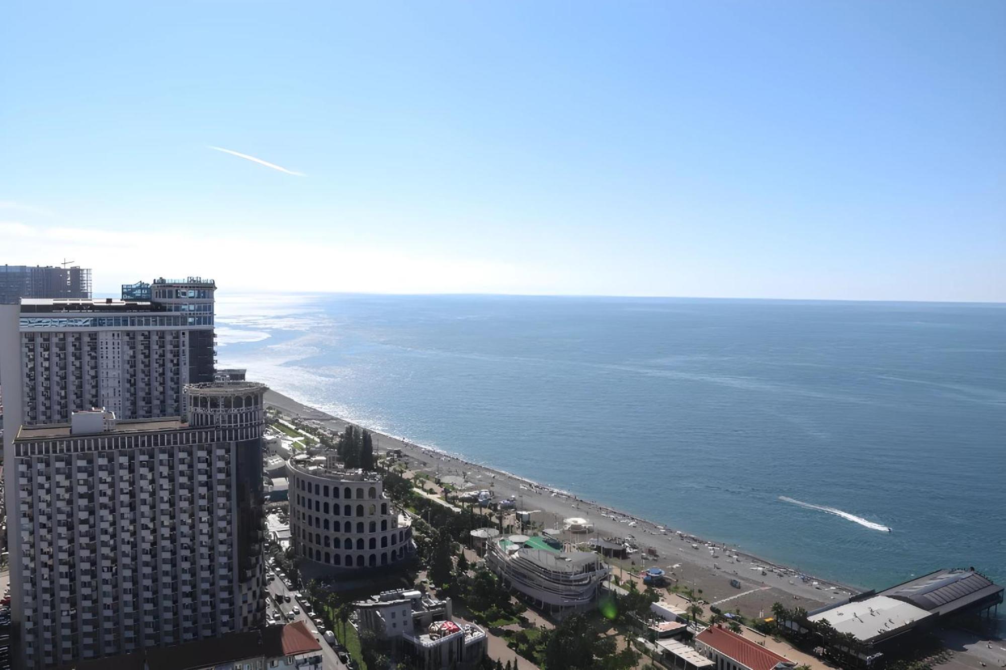 Luxury Orbi City Sea View Aparthotel Батумі Екстер'єр фото