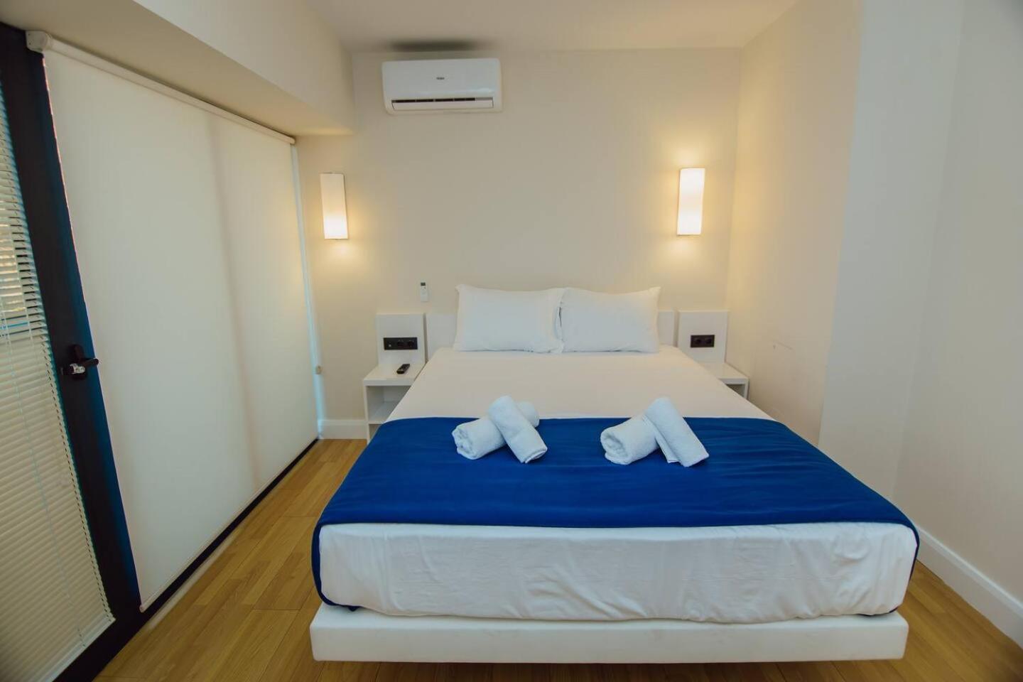 Luxury Orbi City Sea View Aparthotel Батумі Екстер'єр фото